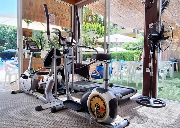 Apollonia Apartmanhotel