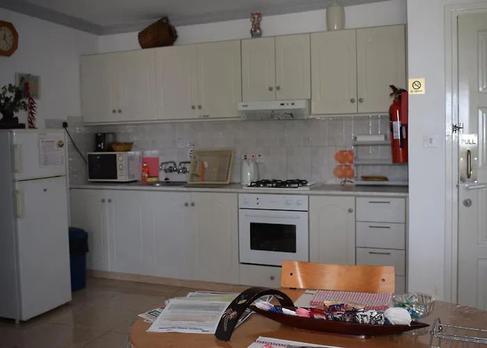 Apollonia Apartmanhotel