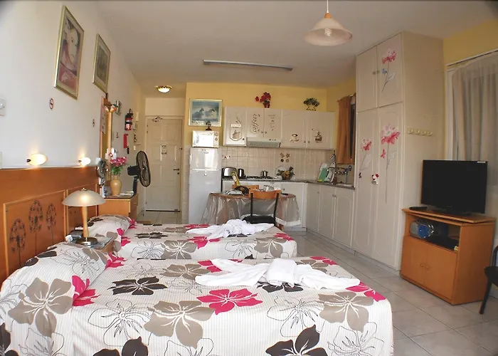 Apollonia Apartmanhotel 4*