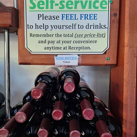 Apollonia Lejlighedshotel