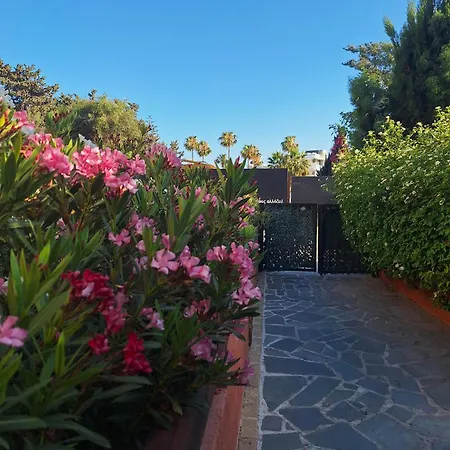Apollonia Hotel Apartments