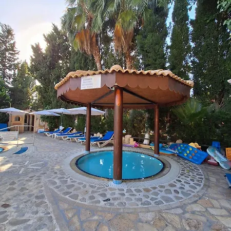 Aparthotel Apollonia Hotel Apartments 2*