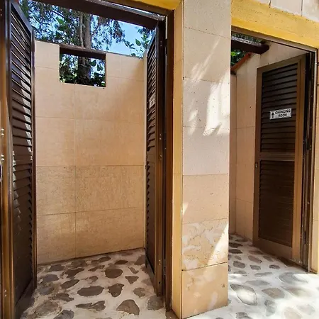 Apollonia Hotel Apartments 2*
