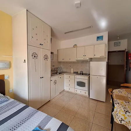 Apollonia Hotel Apartments Paphos