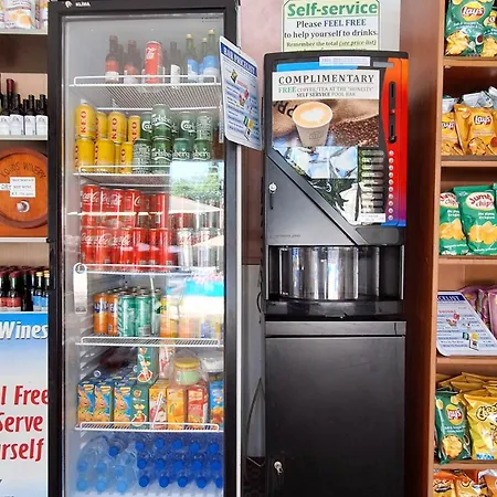 Aparthotel Apollonia Paphos