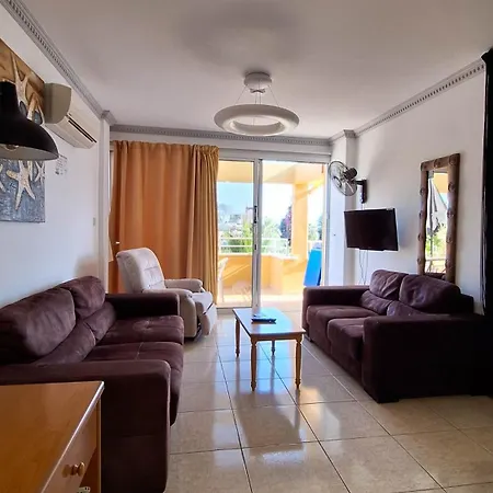 Apollonia Apartahotel 4*