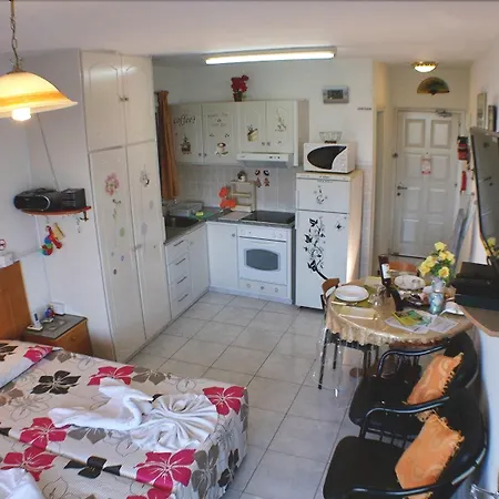 Aparthotel Apollonia