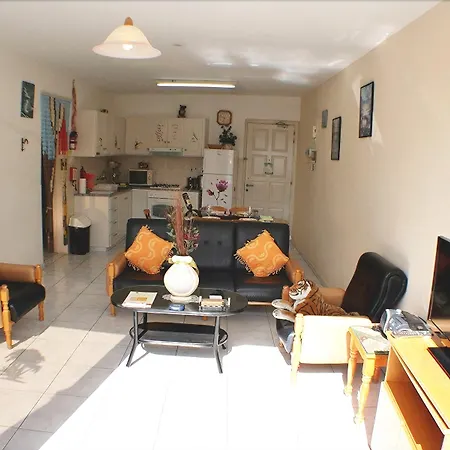 Apollonia Aparthotel Paphos