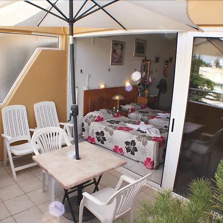 Aparthotel Apollonia 4*