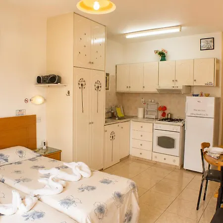 Apollonia Hotel Apartments Aparthotel 4*