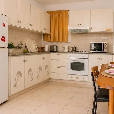 Aparthotel Apollonia Hotel Apartments Paphos