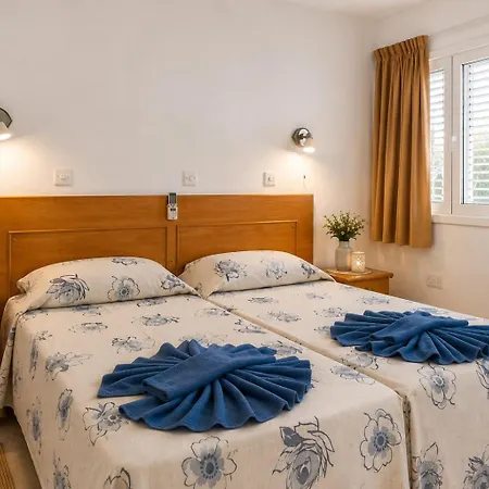 Apollonia Hotel Apartments Paphos