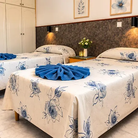 Apollonia شقة فندقية بافوس