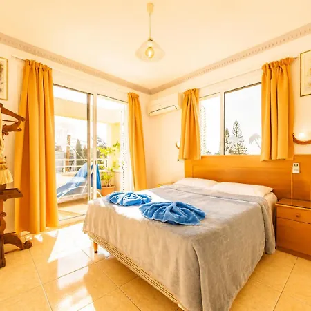 Aparthotel Apollonia Hotel Apartments Paphos
