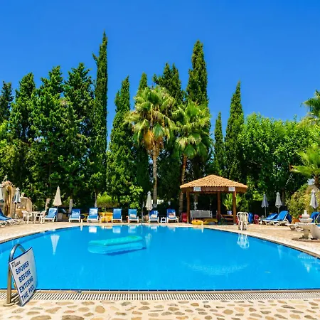 Apollonia Hotel Apartments 4* Paphos