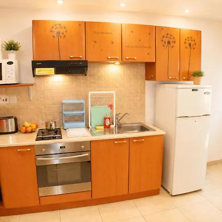 Apollonia شقة فندقية بافوس
