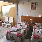 Apart-hotel Apollonia