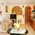 Apollonia Hotel Apartments Aparthotel