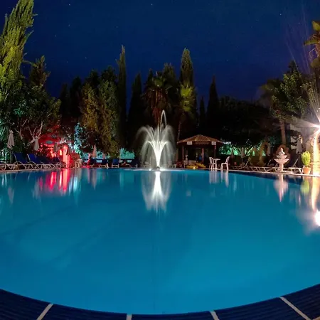 Apollonia Hotel Apartments 4*