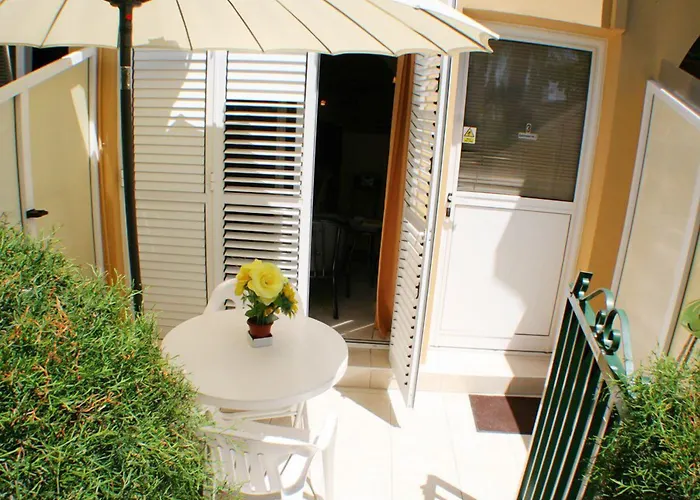 Apollonia Hotel Apartments