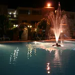 Apollonia 4*