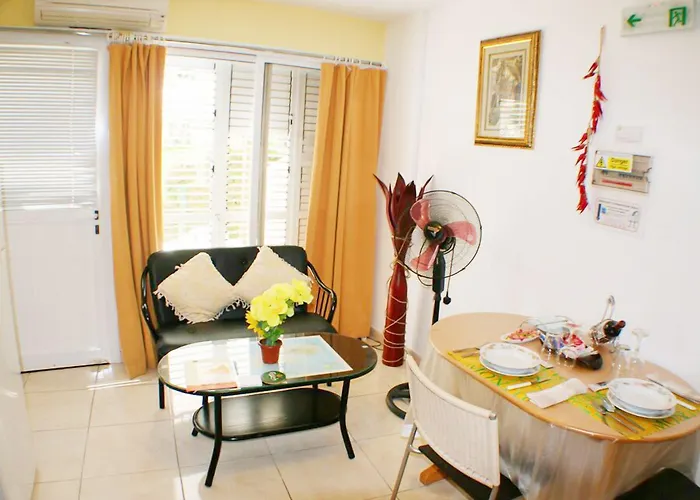 Apartahotel Apollonia Paphos